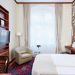 Hotel Living De Medici Düsseldorf