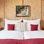 Living De Medici Hotel 4*